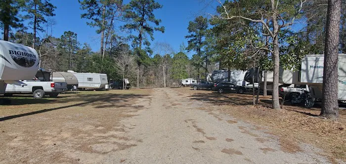 Sweet Gum RV Park Picture 6