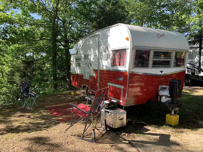 Eugene Mobile Home Picture 3