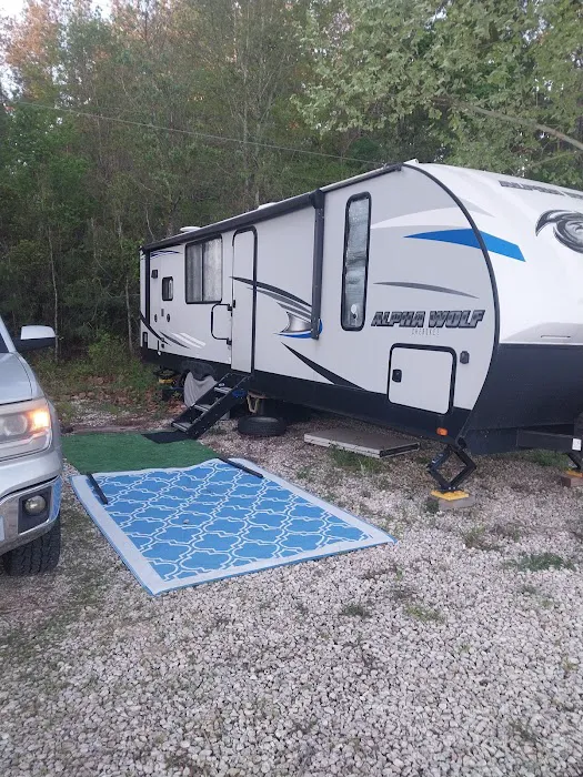 Skeeters Rv Park Picture 4