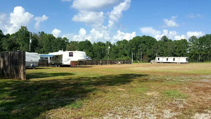 Skeeters Rv Park Picture 6