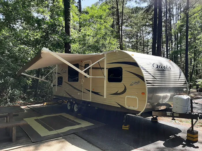 The Pines Campground Picture 1