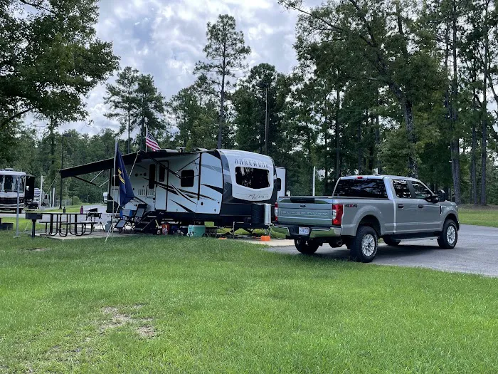 Alligator Lake RV Park Picture 2