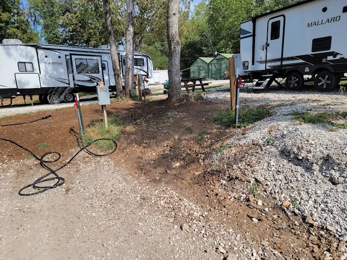 Beaver's Booty Campground Picture 1