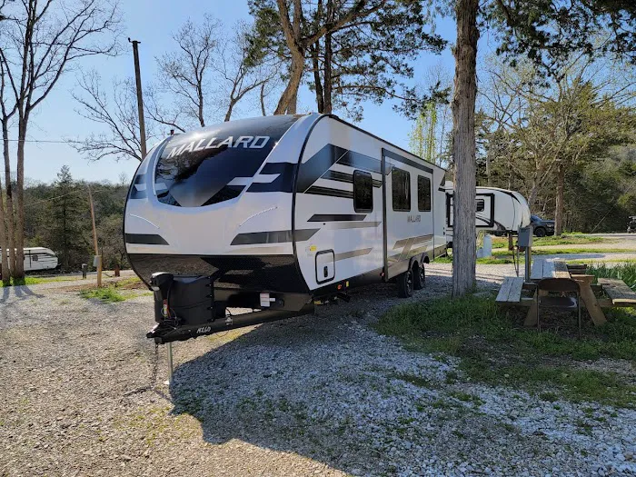 Beaver's Booty Campground Picture 2