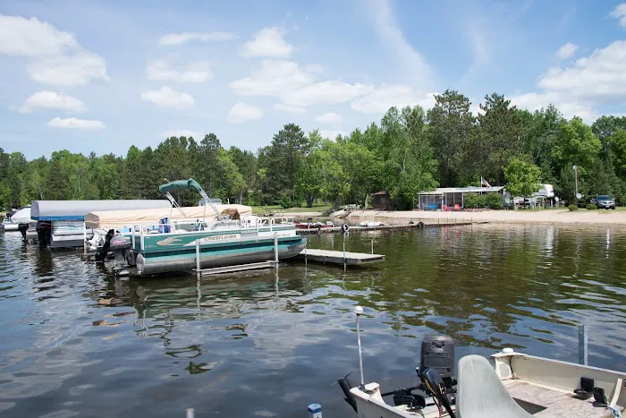 Swan Lake Campground & Resort Picture 2