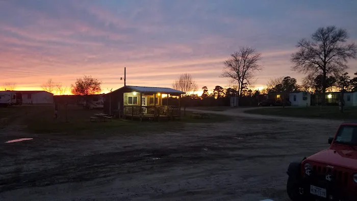 Sunset RV Park & Cabins Picture 1