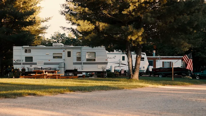 Deer Trail Resort and Campground Picture 10