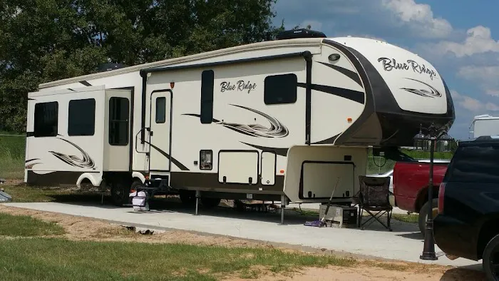 Blue Heron RV Park Picture 3