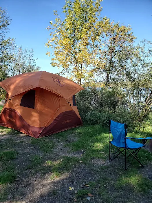 Hoodoo Point Campground Picture 8