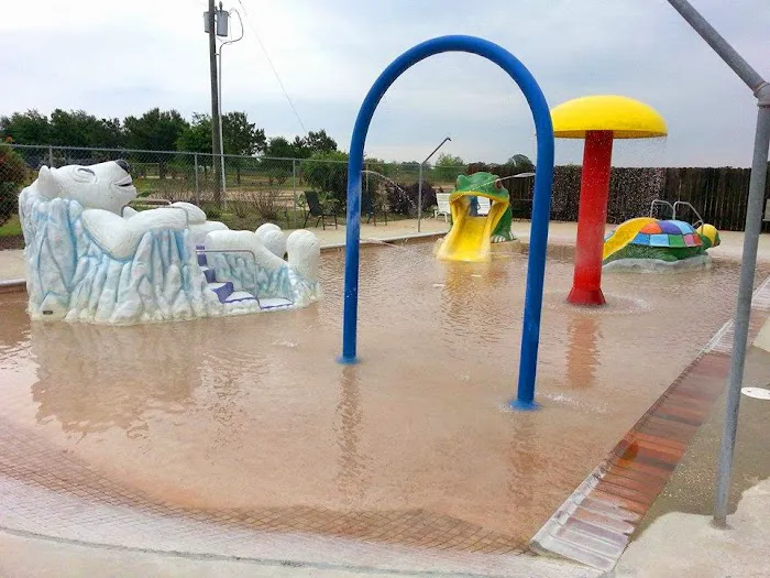 Jellystone Park™ Lake Charles Picture 1