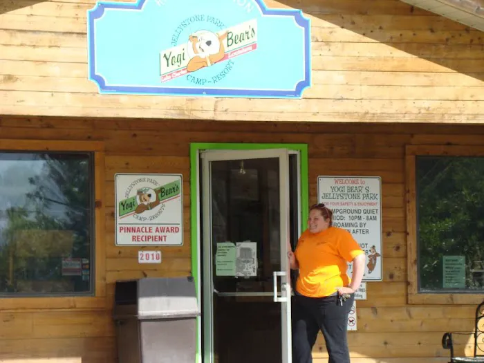 Jellystone Park™ Lake Charles Picture 8