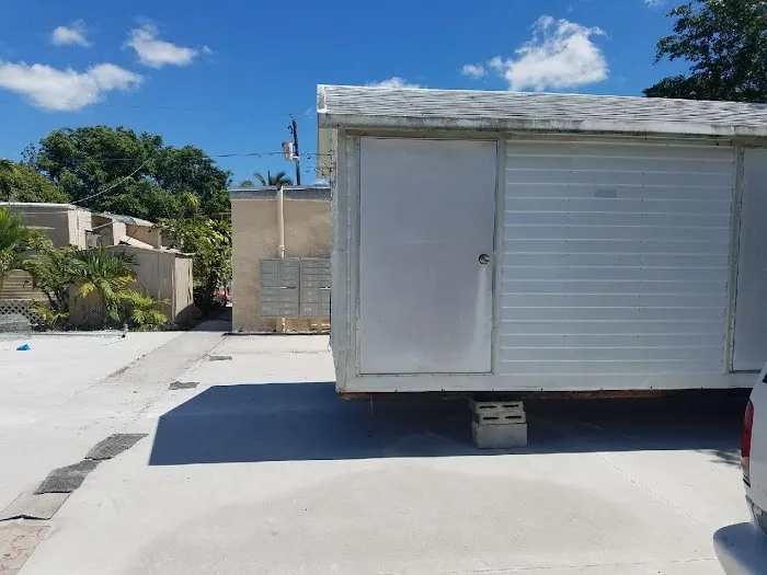 Rovell Mobile Home Park Picture 4