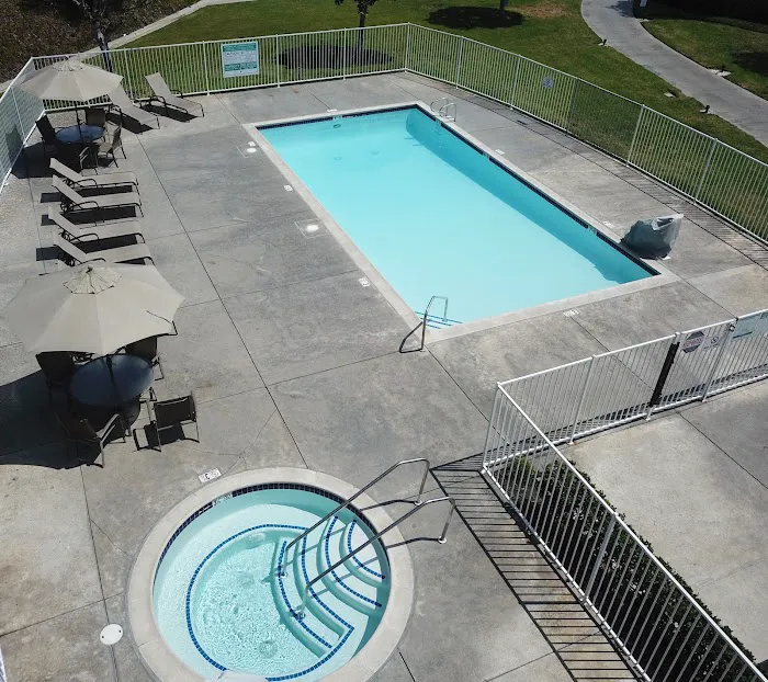 Golden Shore RV Resort Picture 5