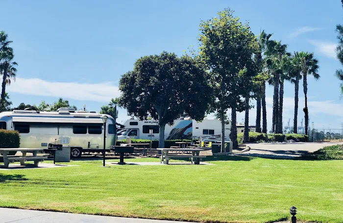 Golden Shore RV Resort Picture 9
