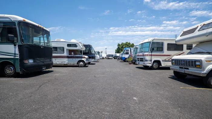 OCEANS 12 PARK RV Picture 3