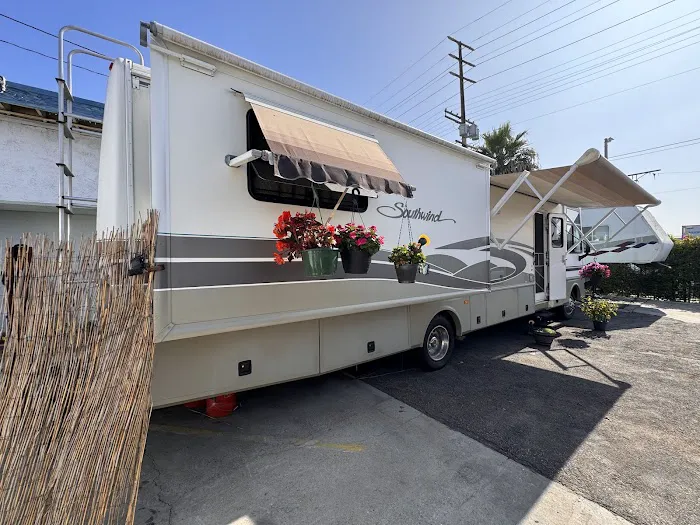 Pacific RV Park Picture 6