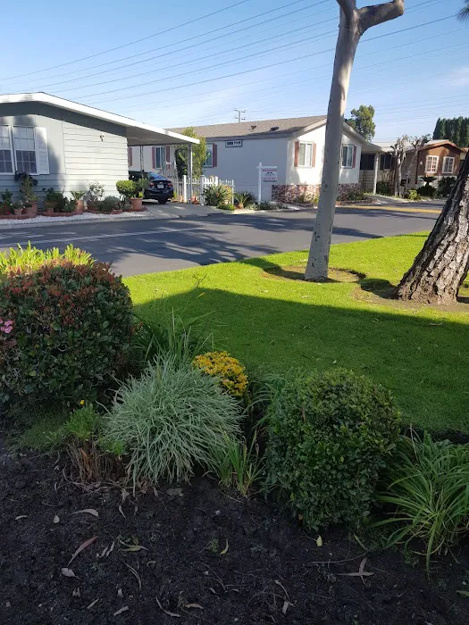 Windward Village Mobile Home Park Picture 1