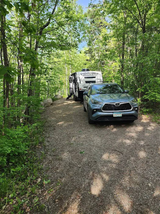 Fall Lake Campground Picture 4