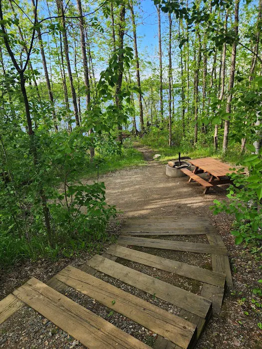 Fall Lake Campground Picture 10