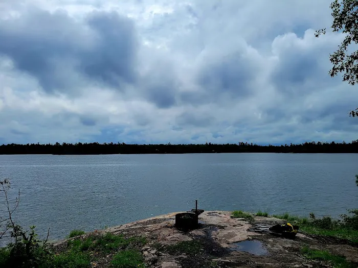 Hinsdale Island Campground Picture 1