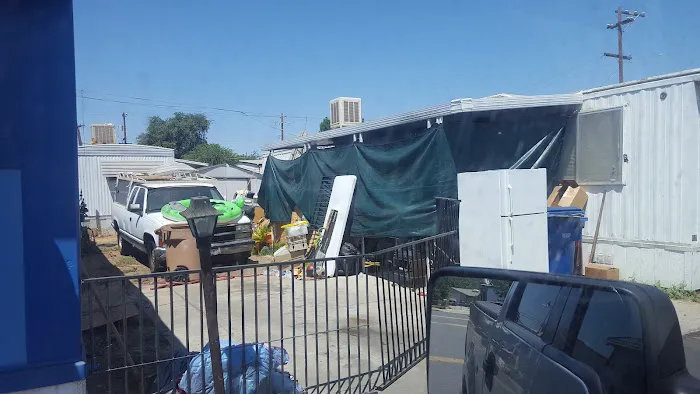 Centinela Trailer Park Picture 1