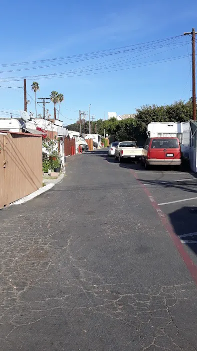 Centinela Trailer Park Picture 4