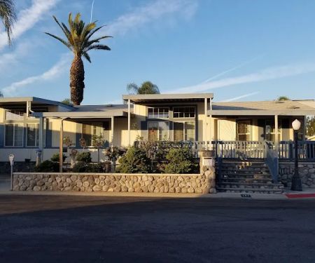 Thunderbird Villa Mobile Home Park