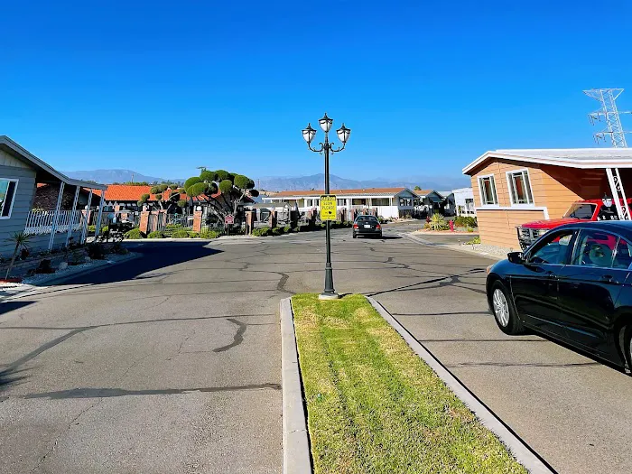 Villa Nova Mobile Home Park Picture 1
