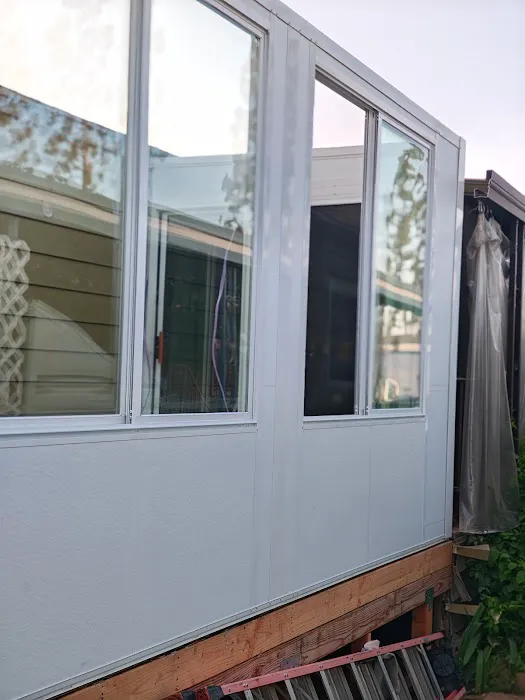 Villa Nova Mobile Home Park Picture 10