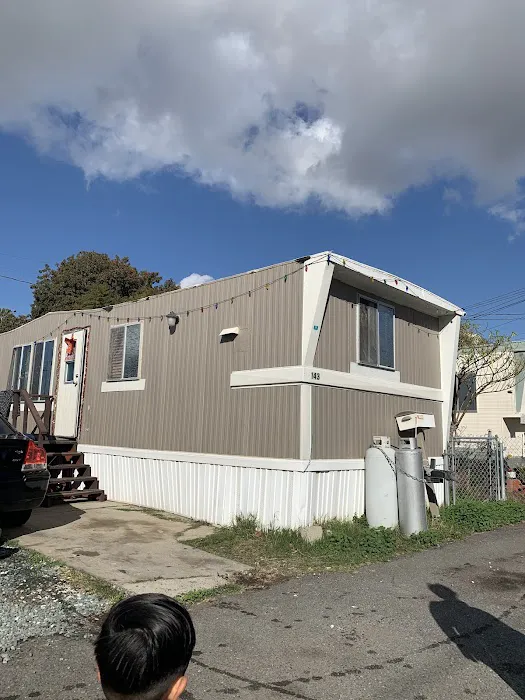 Trailer Villa Picture 2
