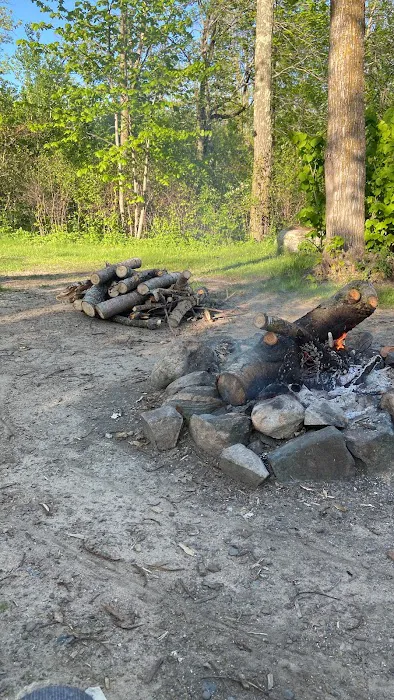Camping at spider lake Picture 6