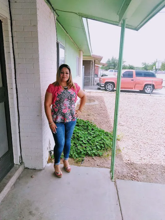Valley Pines Mobile Home Community Picture 6
