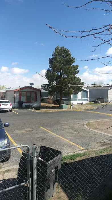 Valley Pines Mobile Home Community Picture 4