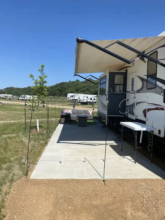 3 Sons RV Park Picture 4