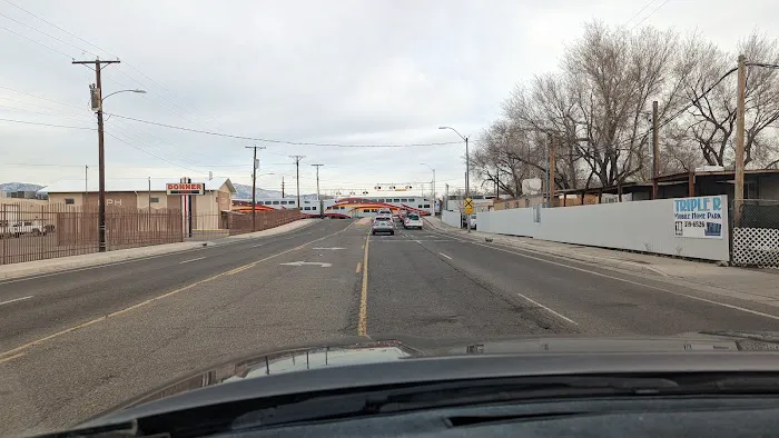 Triple R Mobile Home Park Picture 1