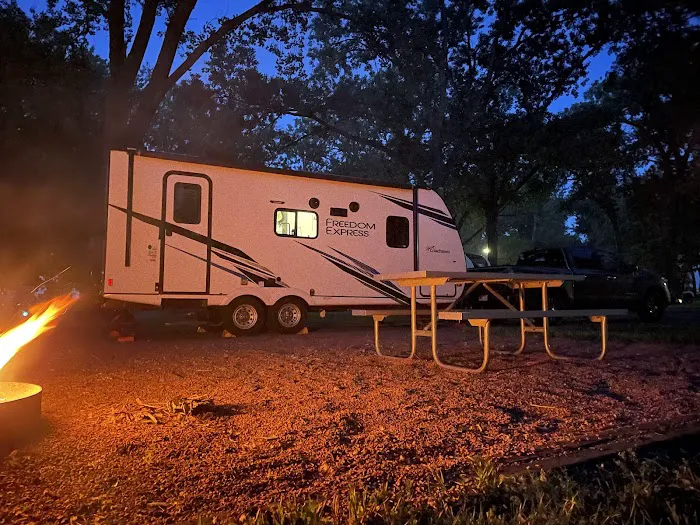 Cottonwood Campground Picture 2