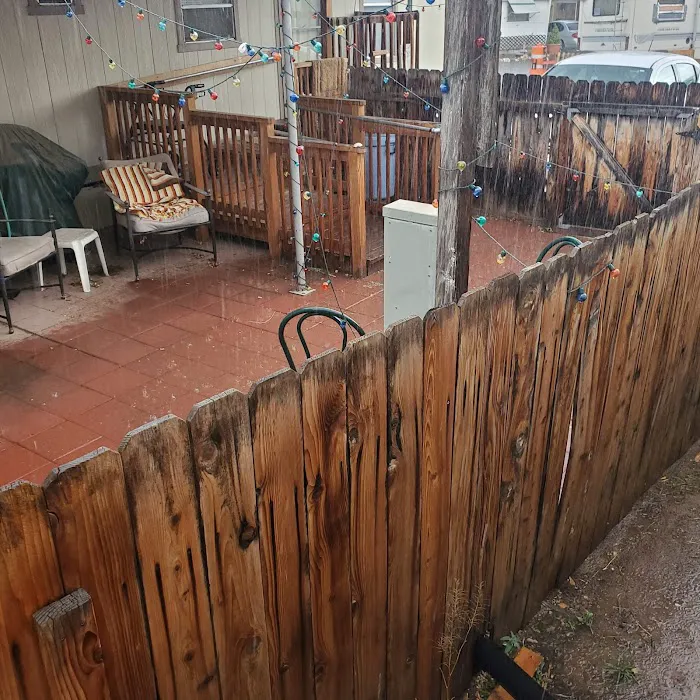 Menaul Terrace Community Picture 3