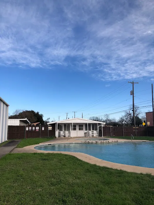Roosevelt Mobile Home Park Picture 4