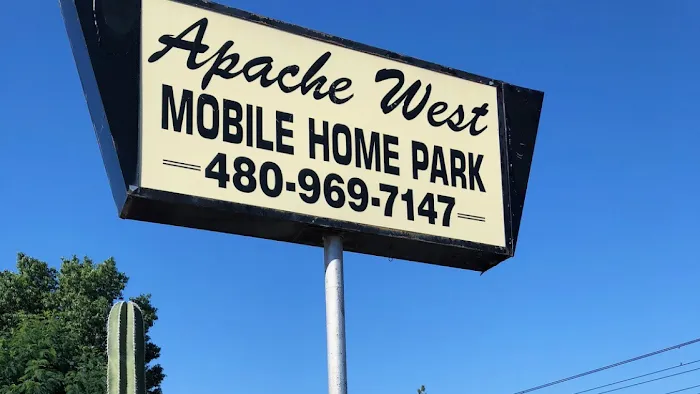 Apache West Mobile Home & RV Park Picture 9