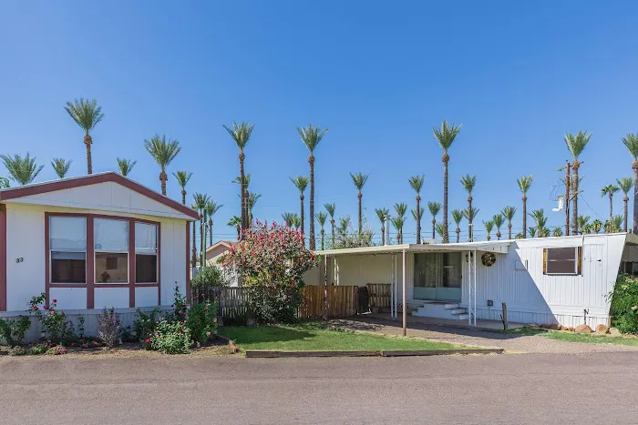 Southern Palms Mobile Home & RV Park Picture 1