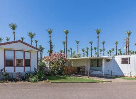 Southern Palms Mobile Home & RV Park