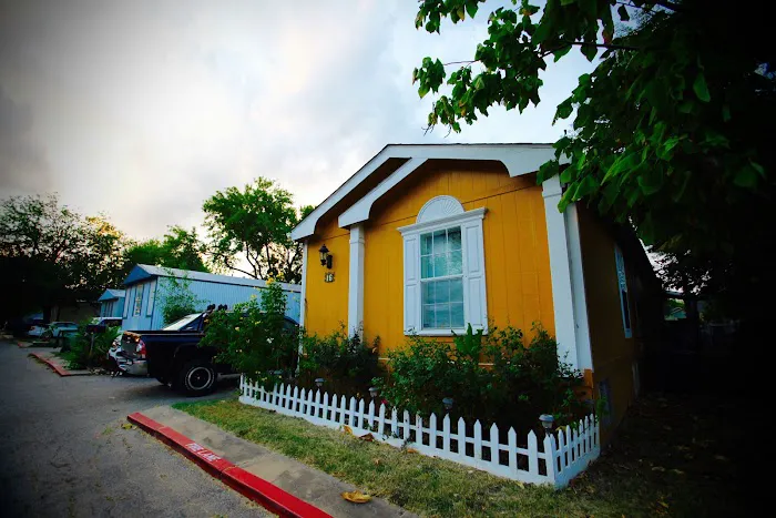 Little Texas MHC Picture 10