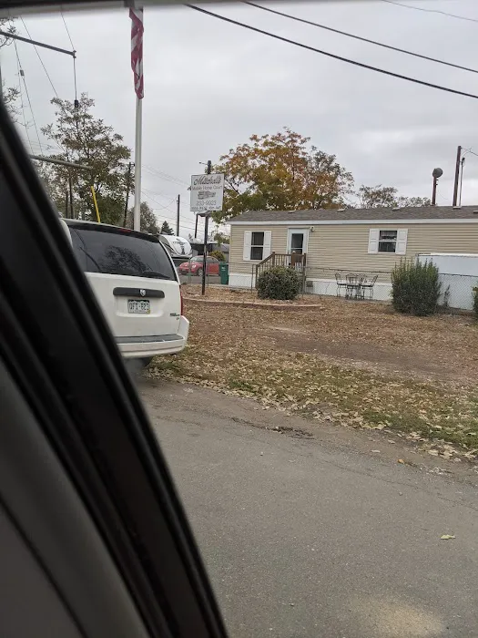 Mitchell's Mobile Home Court Picture 2