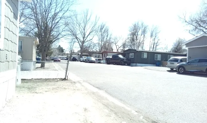 Berkeley Village Mobile Home Picture 10