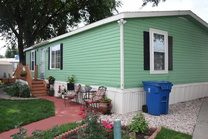 Sheridan Manufactured Home Community Picture 1