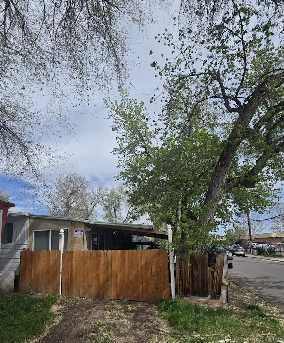 Lakewood Village Mobile Home Park Picture 3