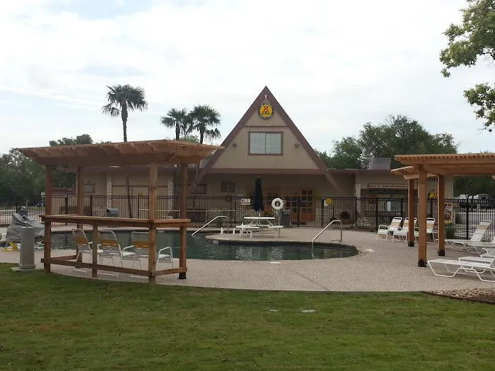 San Antonio / Alamo KOA Holiday Picture 10