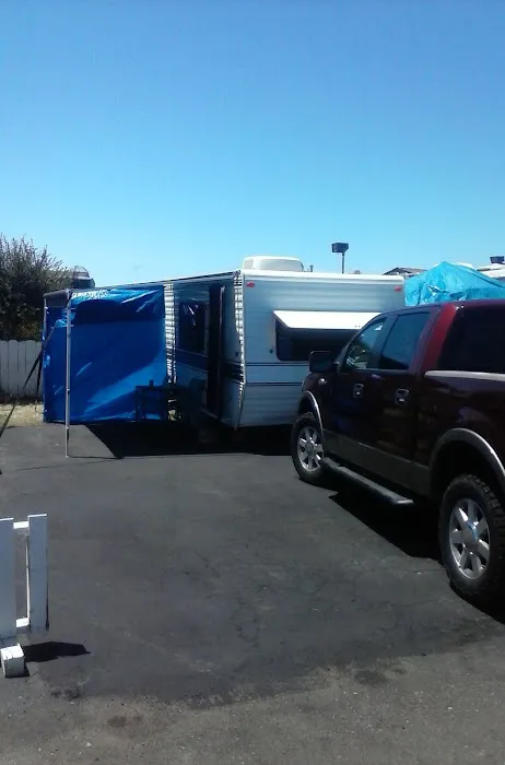 Salels Mobile Home Park Picture 2