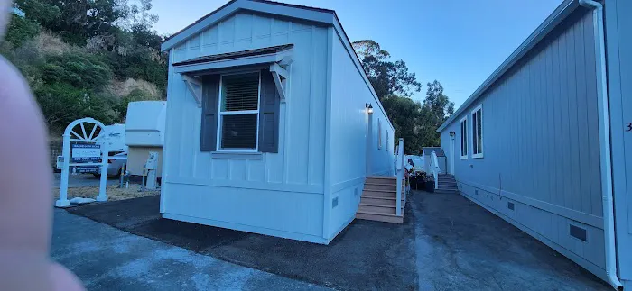 Sierra Point Trailer Park Picture 1