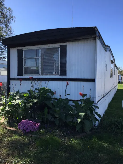 Garden Valley Manufactured Home Community Picture 2